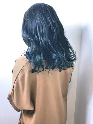 ロング カラー 田中 慎也のヘアスタイル