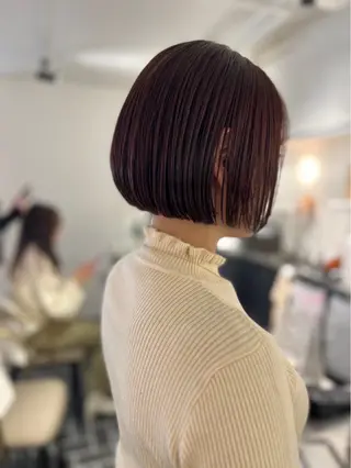 ショート UNBIRTHDAY akariのヘアスタイル