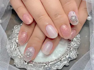 ネイル マジックミラー所属・マジック ミラーのネイルデザイン