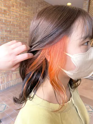 ミディアム カラー 林 美佑のヘアスタイル