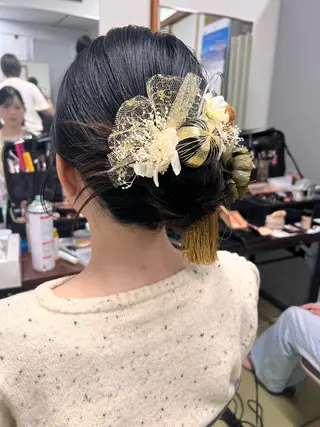 セミロング ヘアアレンジ COMOREVI hair salon所属・KANA🌿透明感/ レイヤーcut🌿のヘアスタイル