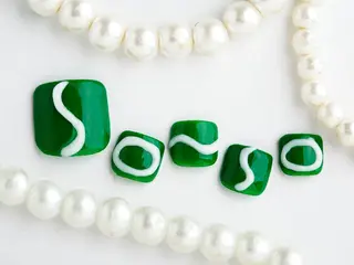 ネイル Tiary Nail Fのネイルデザイン