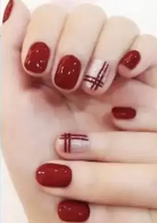 ネイル ゲン レイカのネイルデザイン