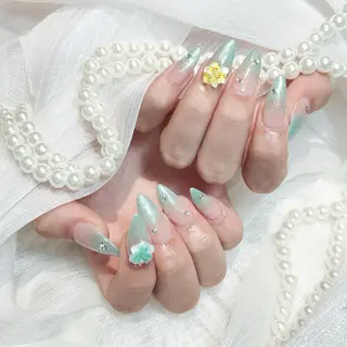 ネイル WISTERIA hayamiのネイルデザイン