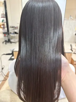 ロング ガレリア  名駅オーキッドGビル店所属・名駅／艶髪ストレート ／ヘッドスパ／伴怜奈のヘアスタイル