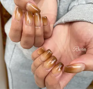 ネイル revia所属・ERI Nailistのネイルデザイン