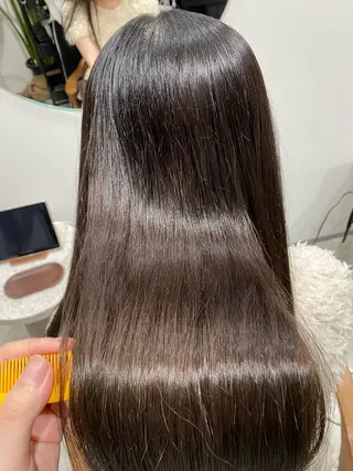 ロング M Rのヘアスタイル