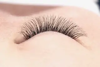 マツエク・マツパ Lio. 亜衣のマツエク・マツパデザイン