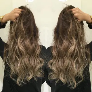 ロング カラー 韓国カラーエクステ 👑代表渡部雅己👑のヘアスタイル