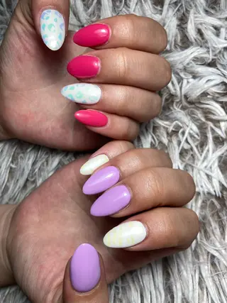 ミディアム ネイル ✴︎ Delightのネイルデザイン