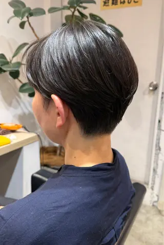 ショート 伊藤 まみのヘアスタイル