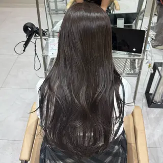 ロング 韓国レイヤー｜ 透明感カラー｜ココナのヘアスタイル