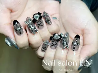 ネイル E.N🦋 長さ出し/持ち込みのネイルデザイン