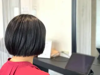 ショート 川村 綾のヘアスタイル