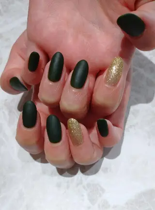 ネイル 會田 瑠衣のネイルデザイン