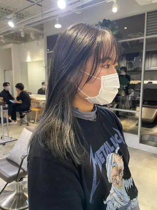 セミロング カラー 斉藤 瑞恵のヘアスタイル