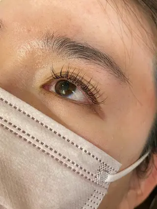 マツエク・マツパ 會田 あかりの眉毛・アイブロウイメージ