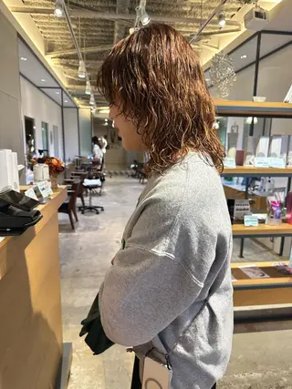 セミロング パーマ AIRI 🐈‍⬛のヘアスタイル