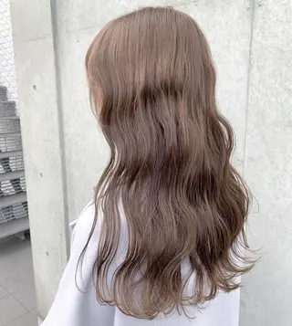 ロング カラー 🌈艶ハイトーン🌈 心を込めます🤝涼介のヘアスタイル