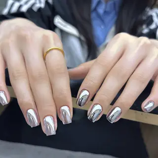 ネイル YOIネイルサロン所属・YOI ゆみのネイルデザイン