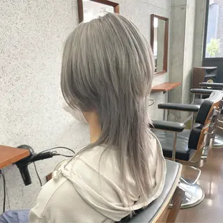 セミロング カラー メンズ ✂︎ウルフ・ショート ✂︎MIKUNIのヘアスタイル
