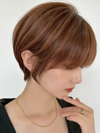 カラー Stylo所属・吉川 莉央のヘアスタイル