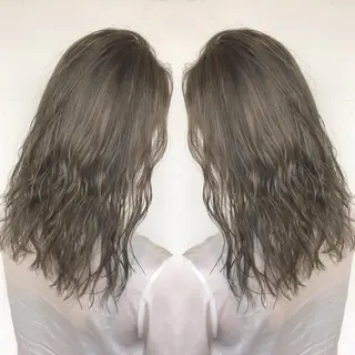 セミロング カラー パーマ ヘアアレンジ エグチ アキラのヘアスタイル