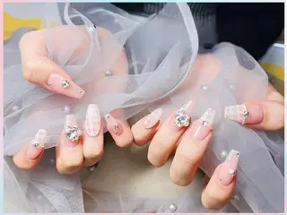 ネイル Lucky Nail Studioのネイルデザイン