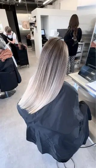 ロング カラー シールエクステ/ ダブルカラー/茉央のヘアスタイル