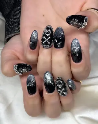 ネイル マツエク・マツパ アイブロウ Nail&eye Belire 新宿のネイルデザイン