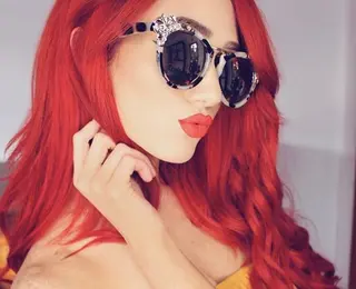 ロング カラー パーマ ヘアアレンジ Device ディバイスのヘアスタイル