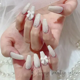 ネイル SAKURA 🍒のネイルデザイン