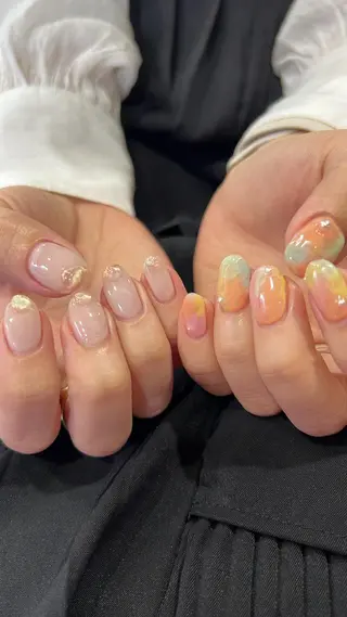 ネイル 暖色ｶﾗｰ/ﾚｲﾔｰ ｶｯﾄ/Yunaのヘアスタイル