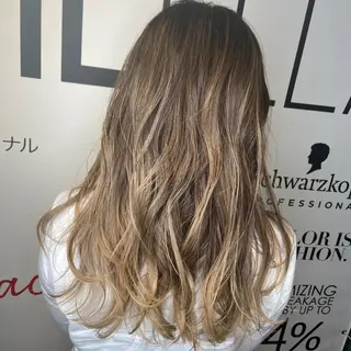 ロング カラー 宮下 愛璃紗のヘアスタイル