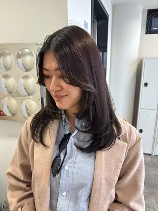 ミディアム 琉花/Jrスタイリス ト/レイヤーカットのヘアスタイル