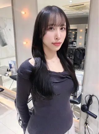 ロング カラー ワンホン/韓国ヘア 🤍amiのヘアスタイル