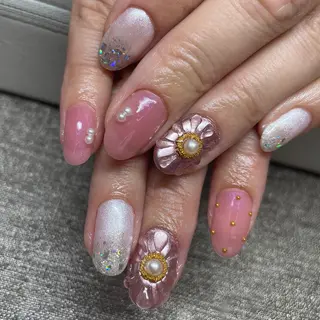 ネイル nail Eclat所属・志賀野 美喜のネイルデザイン