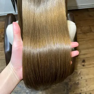 セミロング 縮毛矯正特化 コグスリのヘアスタイル