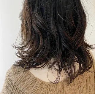 ミディアム 田中 あやなのヘアスタイル