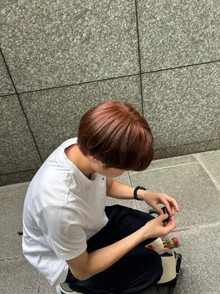 ショート カラー 三輪 南月のヘアスタイル