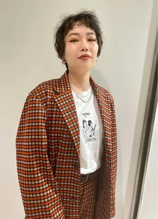 ショート パーマ ブリーチ/レイヤー 🌻Mutsumiのヘアスタイル