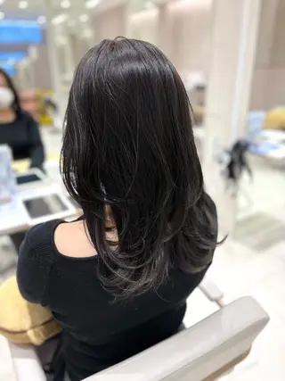 ミディアム カラー 銀座/オリーブ/ 透明感カラー✨りくのヘアスタイル