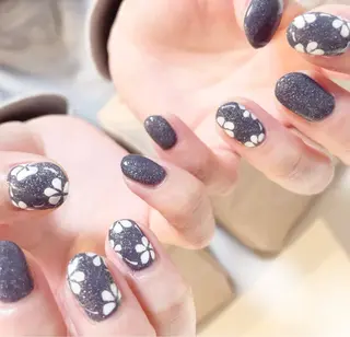 ネイル manis .のネイルデザイン