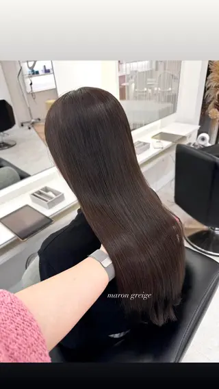 ロング カラー ParveMix 宮﨑 梨里のヘアスタイル