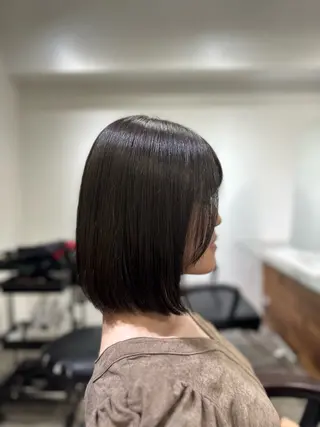 ショート カラー ボブ/レイヤー/透明 感カラー/dai🌿のヘアスタイル