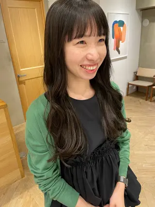 ロング カラー 'ele 🦄堀内佑茉のヘアスタイル