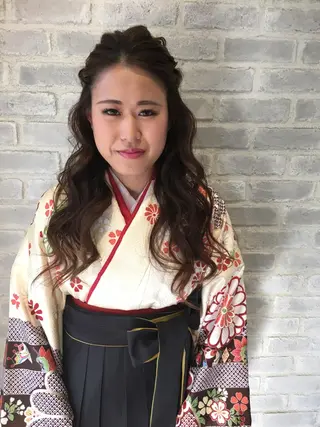 ロング ヘアアレンジ ネイル la fith所属・rico_by ヘアとアイブロウのヘアスタイル