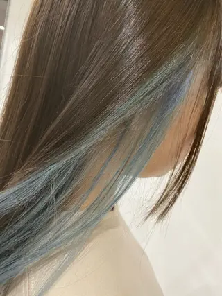 ロング カラー 東村 桃花のヘアスタイル