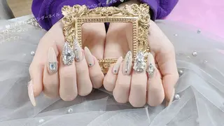 ネイル ラベンダーネイルサロン所属・日暮里🌷 ゆな（ネイル）のネイルデザイン