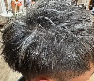 メンズ AmourHair所属・サボテン K・Kのヘアスタイル